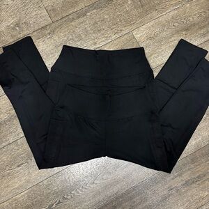 (174) Black Fleece Leggings